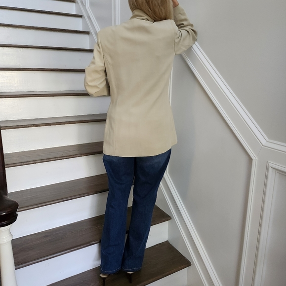 INC International Concepts EX Cond & Pro Cleaned Silk Oversized Blazer, 8, $40 - Picture 8 of 13